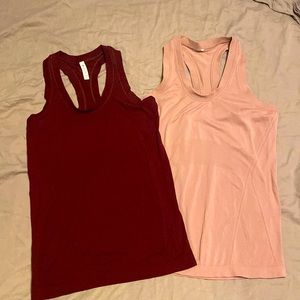 Athleta XS workout tops